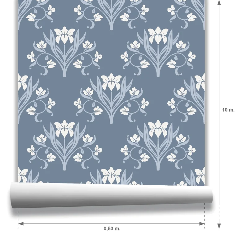 Muestra Liria, papel pintado floral azul noche y blanco roto, a escala grande.